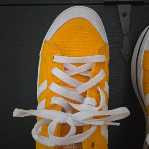 Adidas sz 8 Bravada Skateboarding Shoes Gold/Yellow GY3734 - Picture 5 of 7